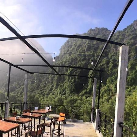 Motorvina'S Homestay Phong Nha Zewnętrze zdjęcie