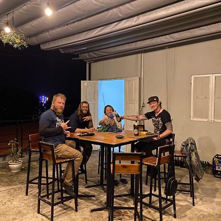 Motorvina'S Homestay Phong Nha Zewnętrze zdjęcie