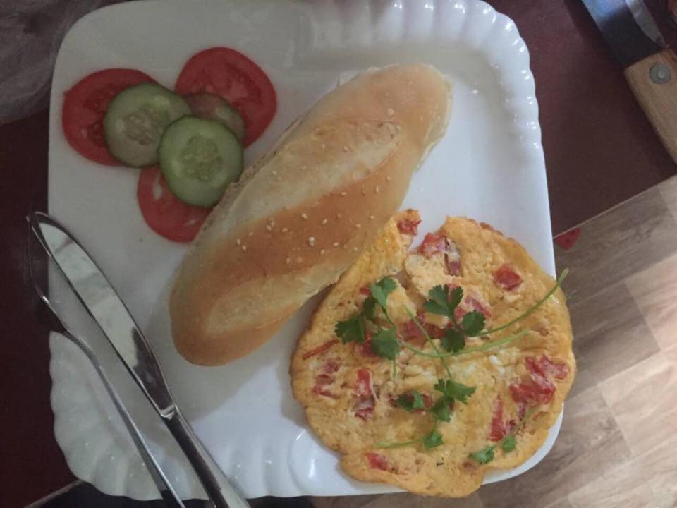 Motorvina'S Homestay Phong Nha Zewnętrze zdjęcie