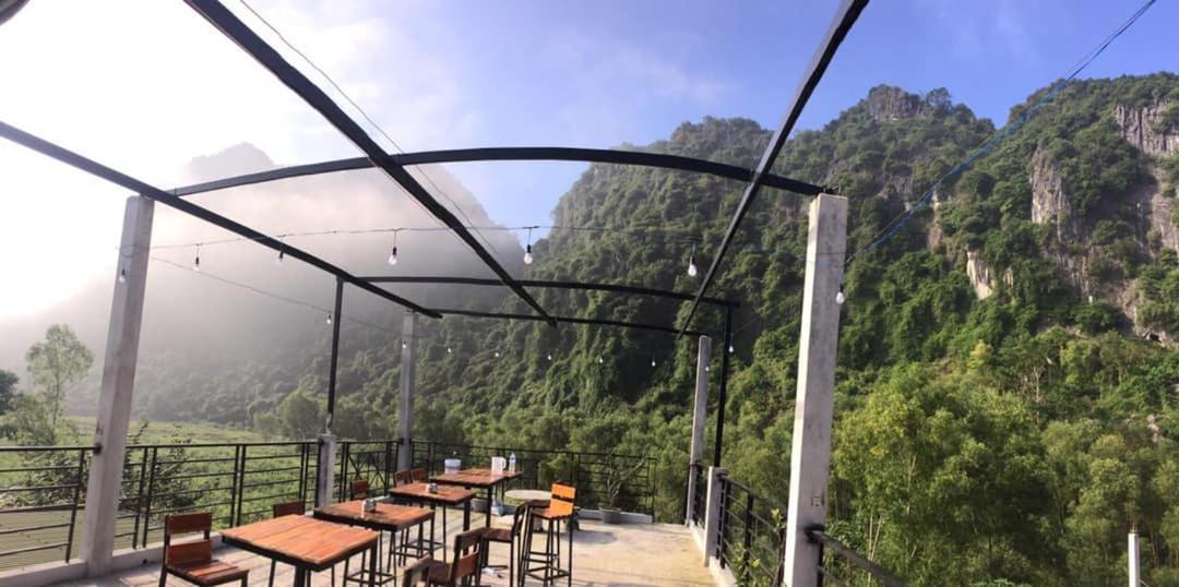 Motorvina'S Homestay Phong Nha Zewnętrze zdjęcie