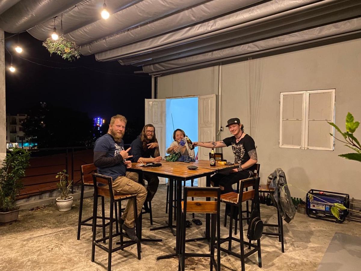 Motorvina'S Homestay Phong Nha Zewnętrze zdjęcie